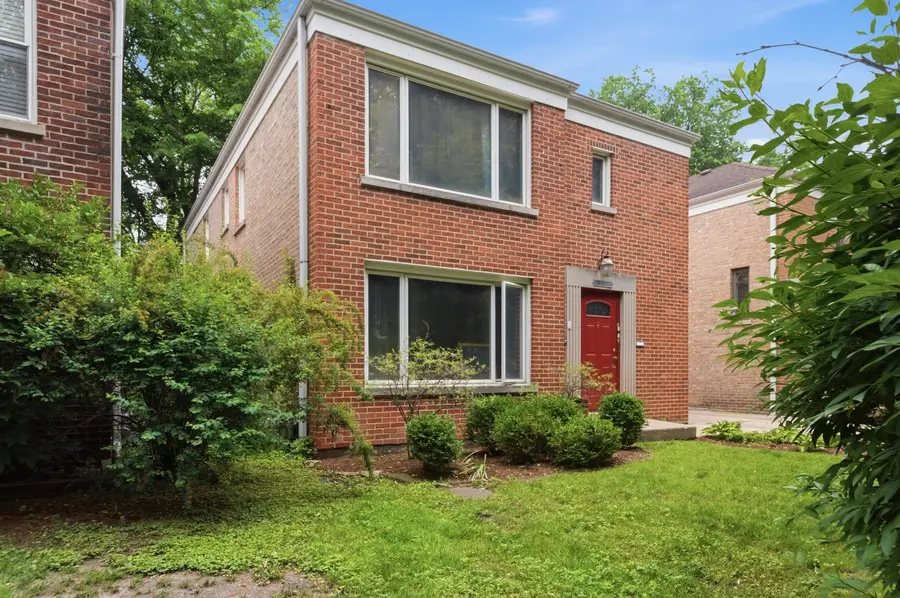 2311 Brown Avenue, Evanston, IL 60201 - #3