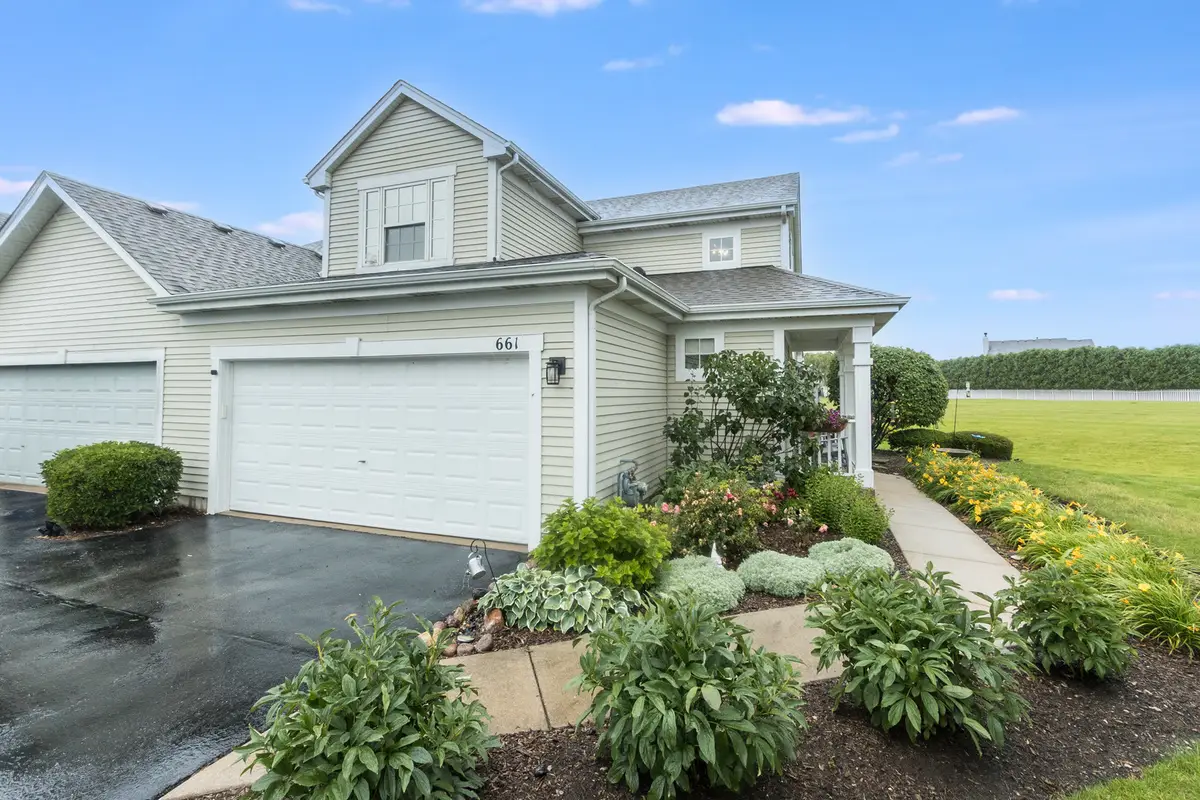 661 Chestnut Ridge, Minooka, IL 60447 - #1