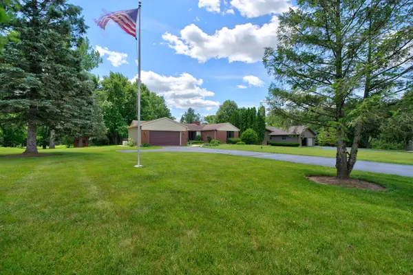 14385 W Sheryl Lynn Drive, Wadsworth, IL 60083