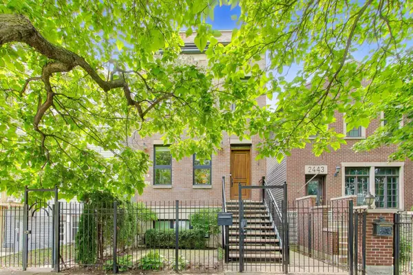 2439 W Moffat Street, Chicago, IL 60647