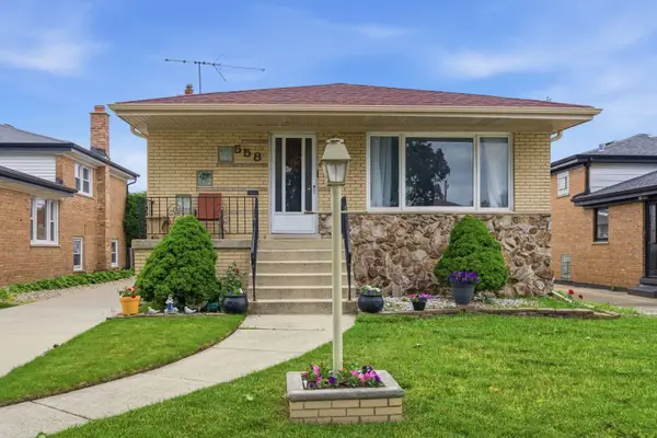 558 Manistee Avenue, Calumet City, IL 60409