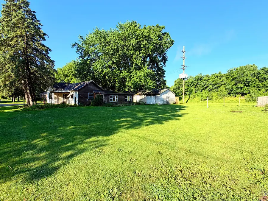 1402 N Sterling Street, Streator, IL 61364 - #2