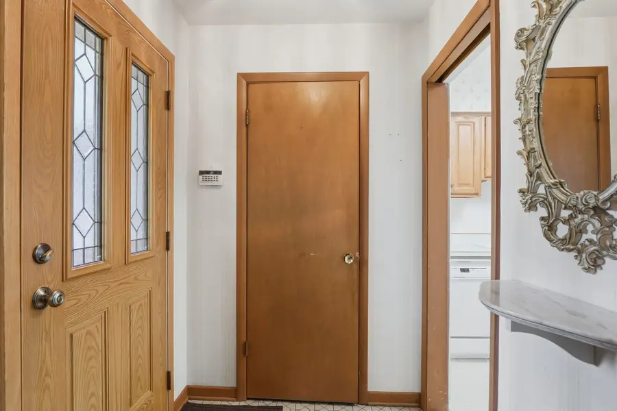 Address Withheld By Seller, Park Ridge, IL 60068 - #3