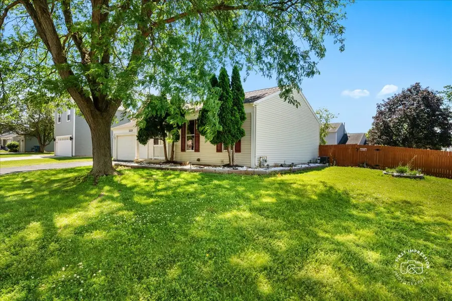 2225 Highfield Lane, Aurora, IL 60504 - #2