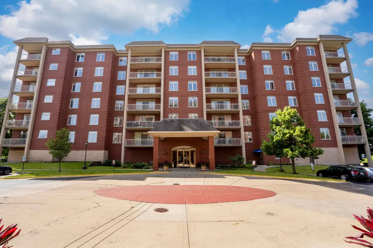8340 Callie Avenue #104, Morton Grove, IL 60053 - #1