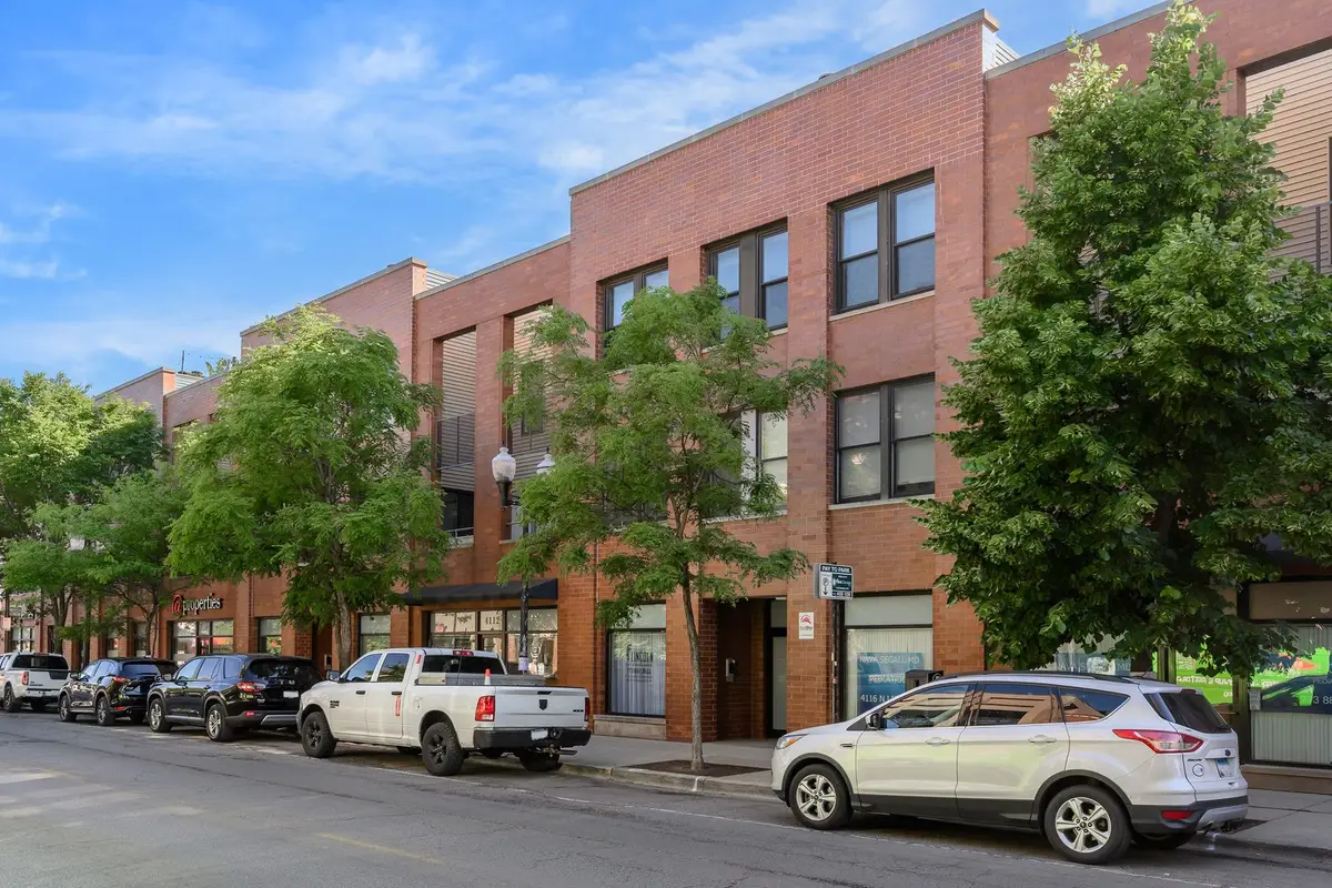 4114 N Lincoln Avenue #211, Chicago, IL 60618 - #1