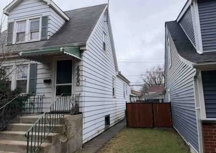 4440 N Narragansett Avenue, Harwood Heights, IL 60706 - #3