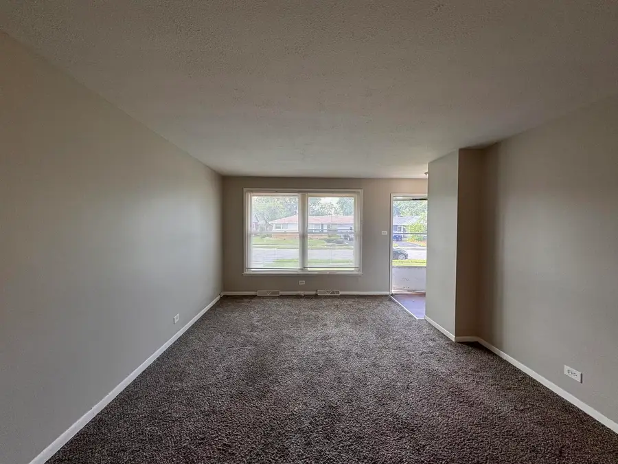 3312 Maple Lane, Hazel Crest, IL 60429 - #3
