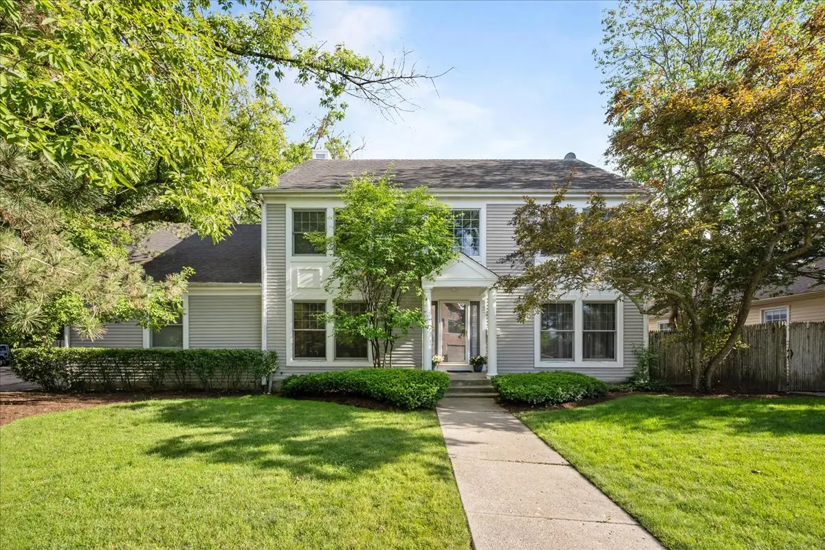 542 Wayland Avenue, Kenilworth, IL 60043 - #1