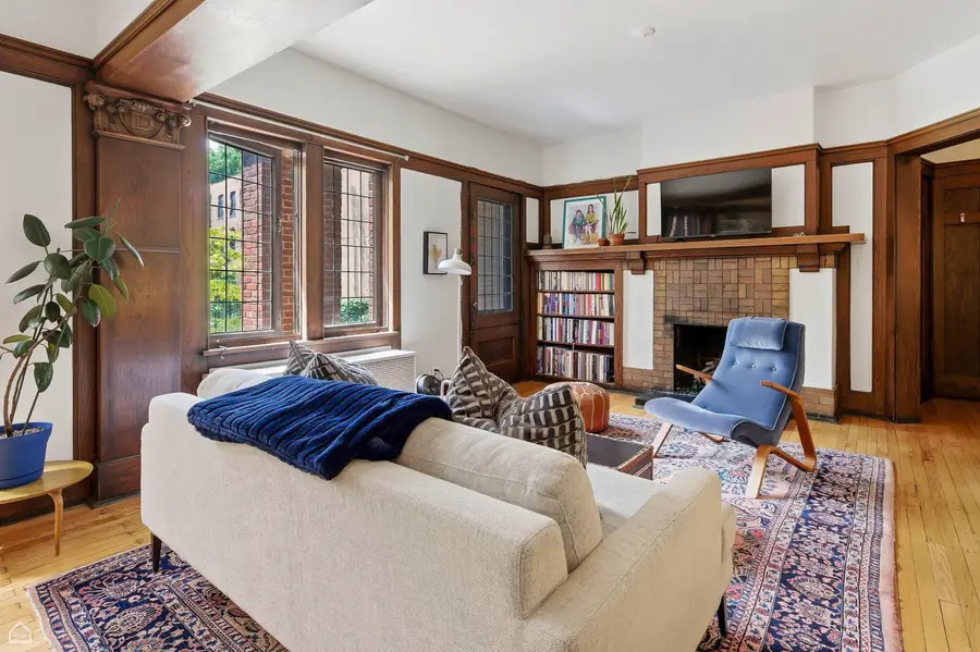 1368 E 57th Street #1, Chicago, IL 60637 - #3