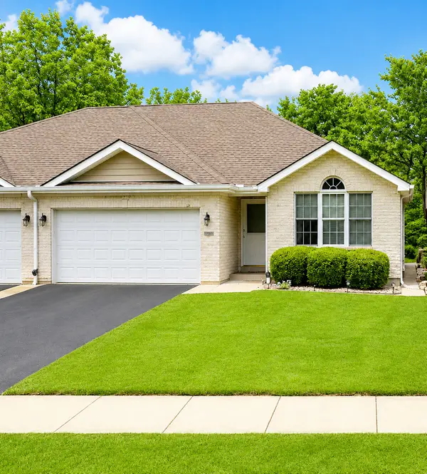 231 Hillcrest Lane, Steger, IL 60475