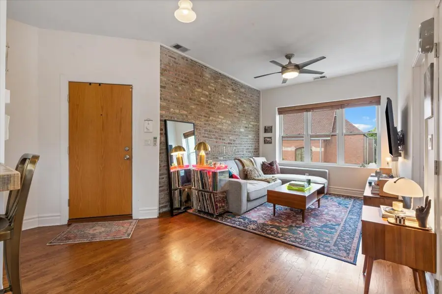 5611 N Glenwood Avenue #3, Chicago, IL 60660 - #2