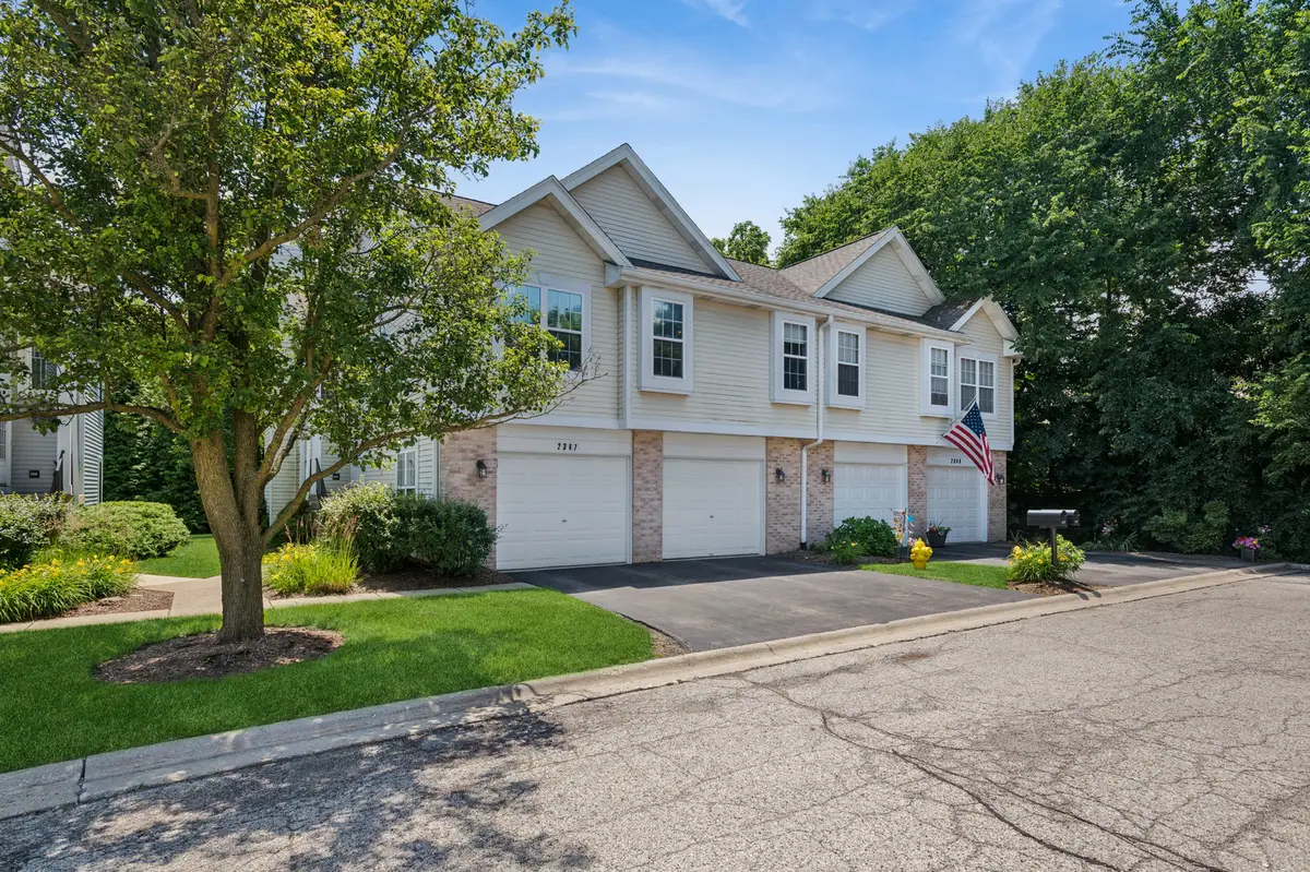2347 Old George Way, Downers Grove, IL 60515 - #1