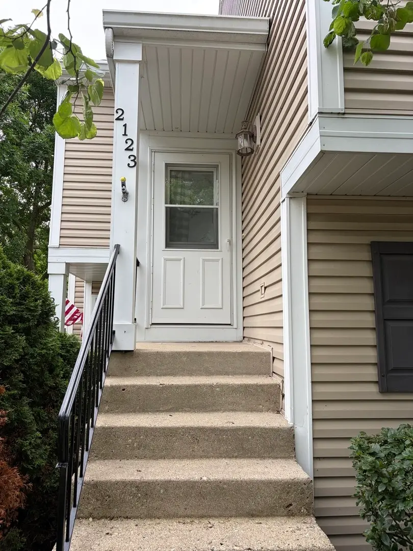 2123 Northwind Circle #2123, Schaumburg, IL 60194 - #3