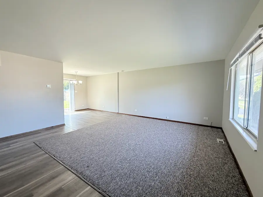 18018 Chantilly Lane, Hazel Crest, IL 60429 - #3