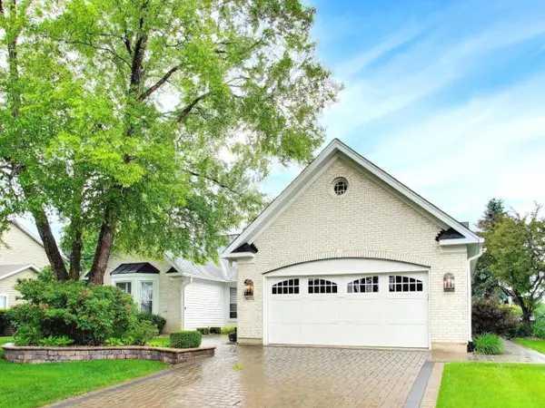 1605 Crowfoot Circle, Hoffman Estates, IL 60169