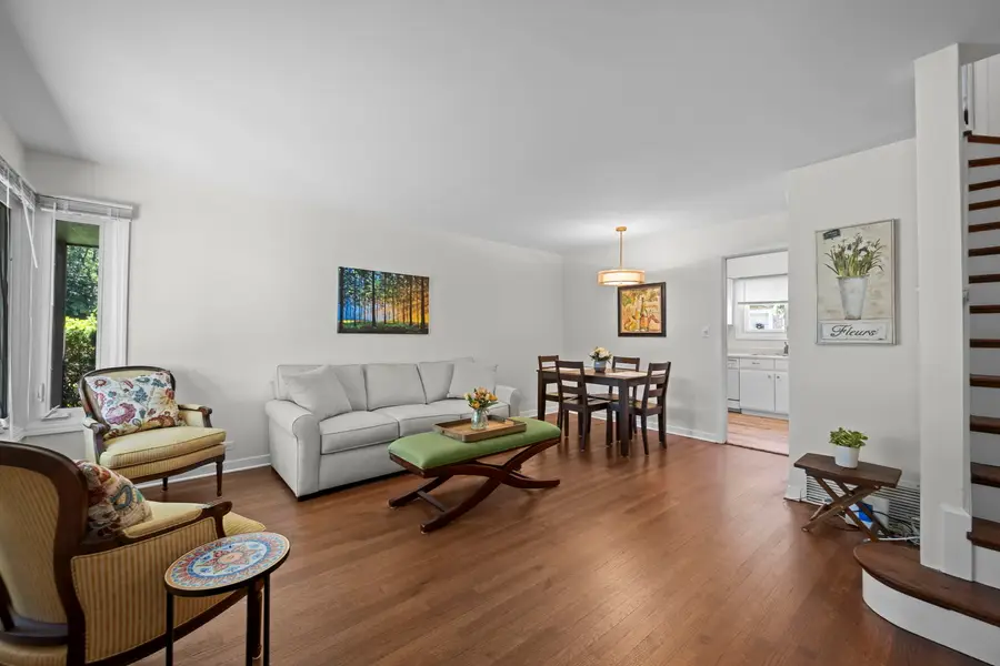 519 1/2 Ridge Road, Wilmette, IL 60091 - #2
