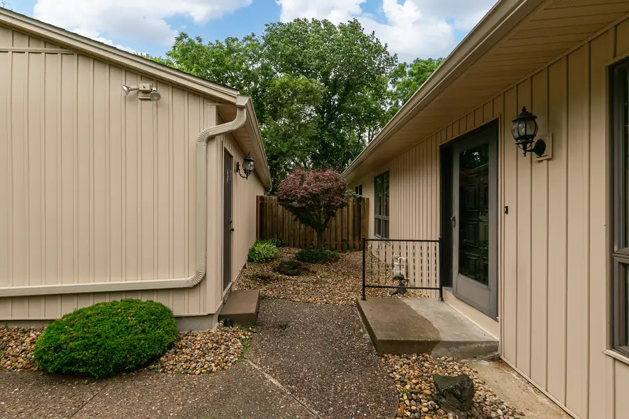 3362 Park 16th Street, Moline, IL 61265 - #2