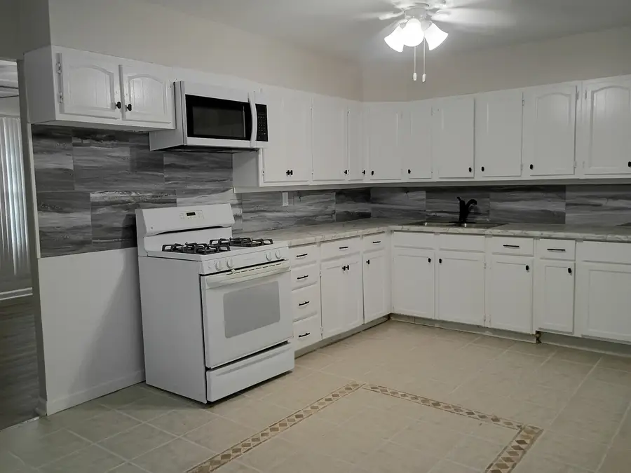 21845 Orion Avenue, Sauk Village, IL 60411 - #3