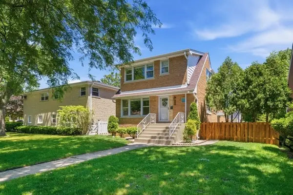 455 S Northwest Highway, Park Ridge, IL 60068 - #1