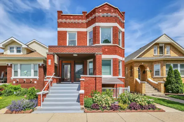 1323 Gunderson Avenue, Berwyn, IL 60402