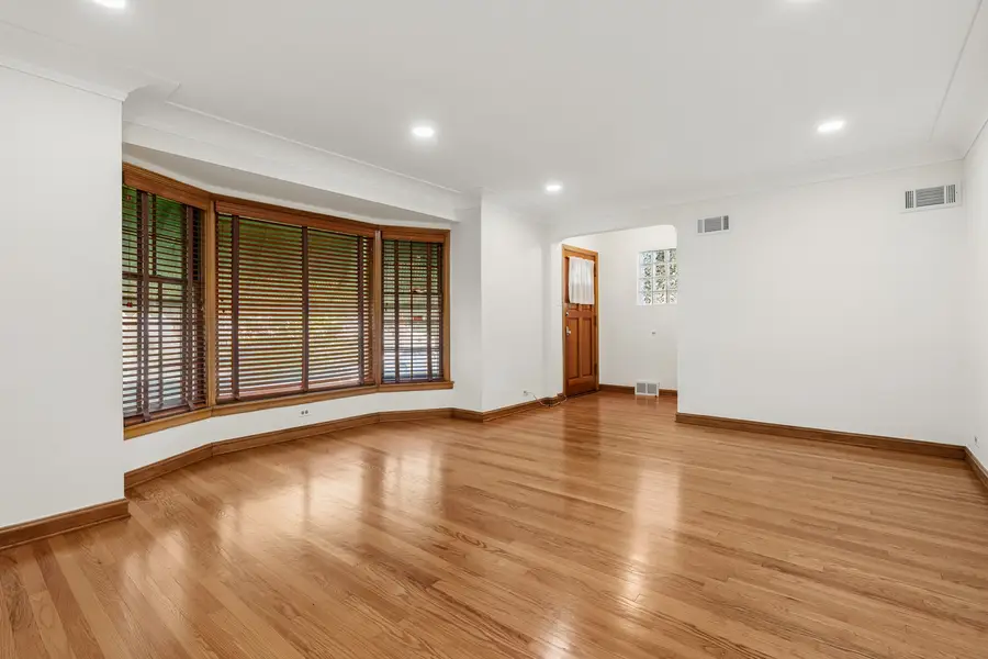 3301 N Newland Avenue, Chicago, IL 60634 - #3