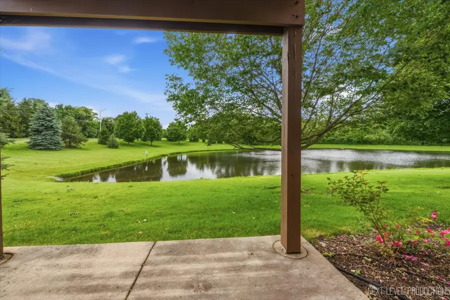 2471 Stoughton Circle #2471, Aurora, IL 60502 - #3