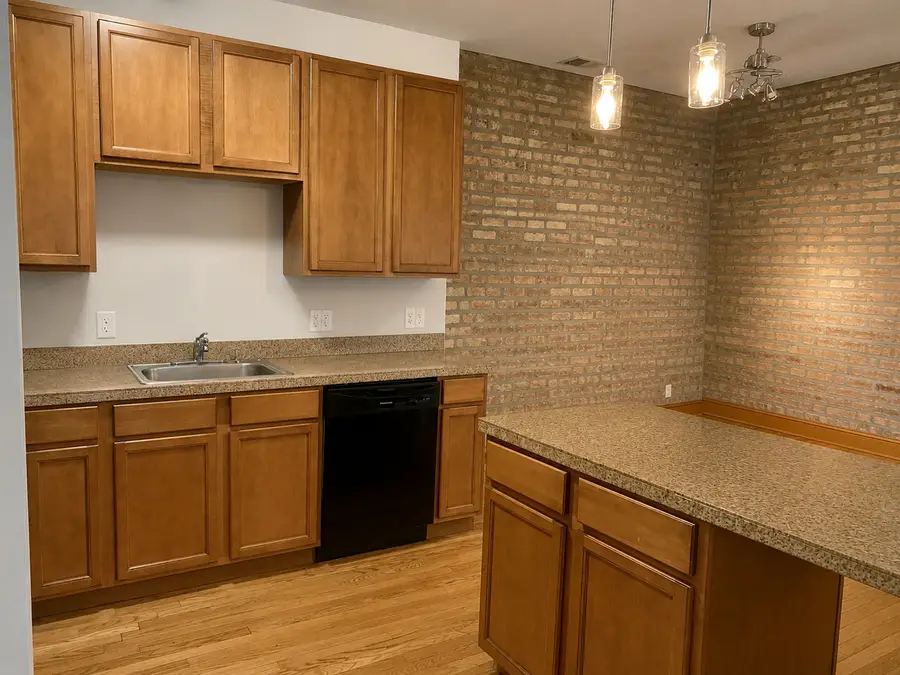 1649 W Pratt Boulevard #B-1, Chicago, IL 60626 - #3