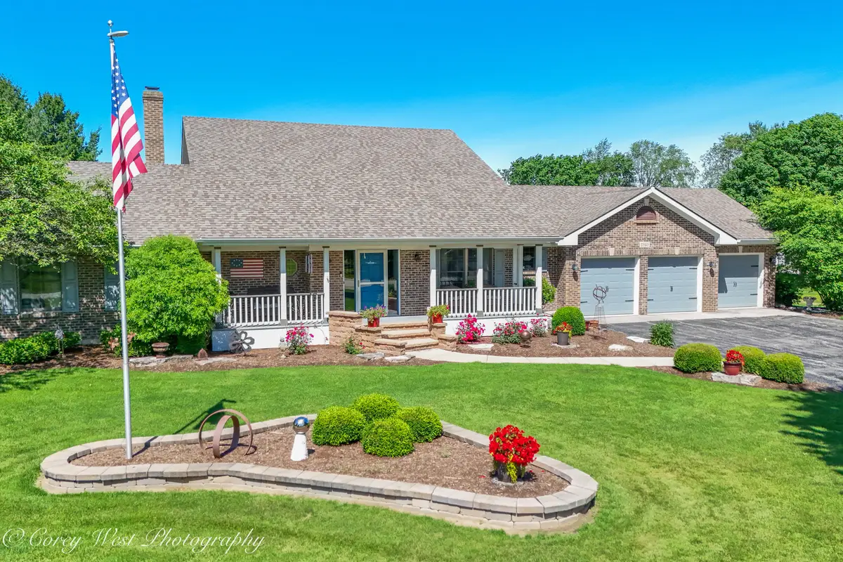 1545 Sunflower Drive, Sycamore, IL 60178 - #1