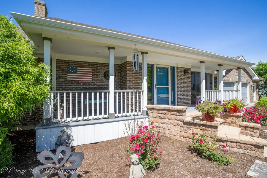 1545 Sunflower Drive, Sycamore, IL 60178 - #3