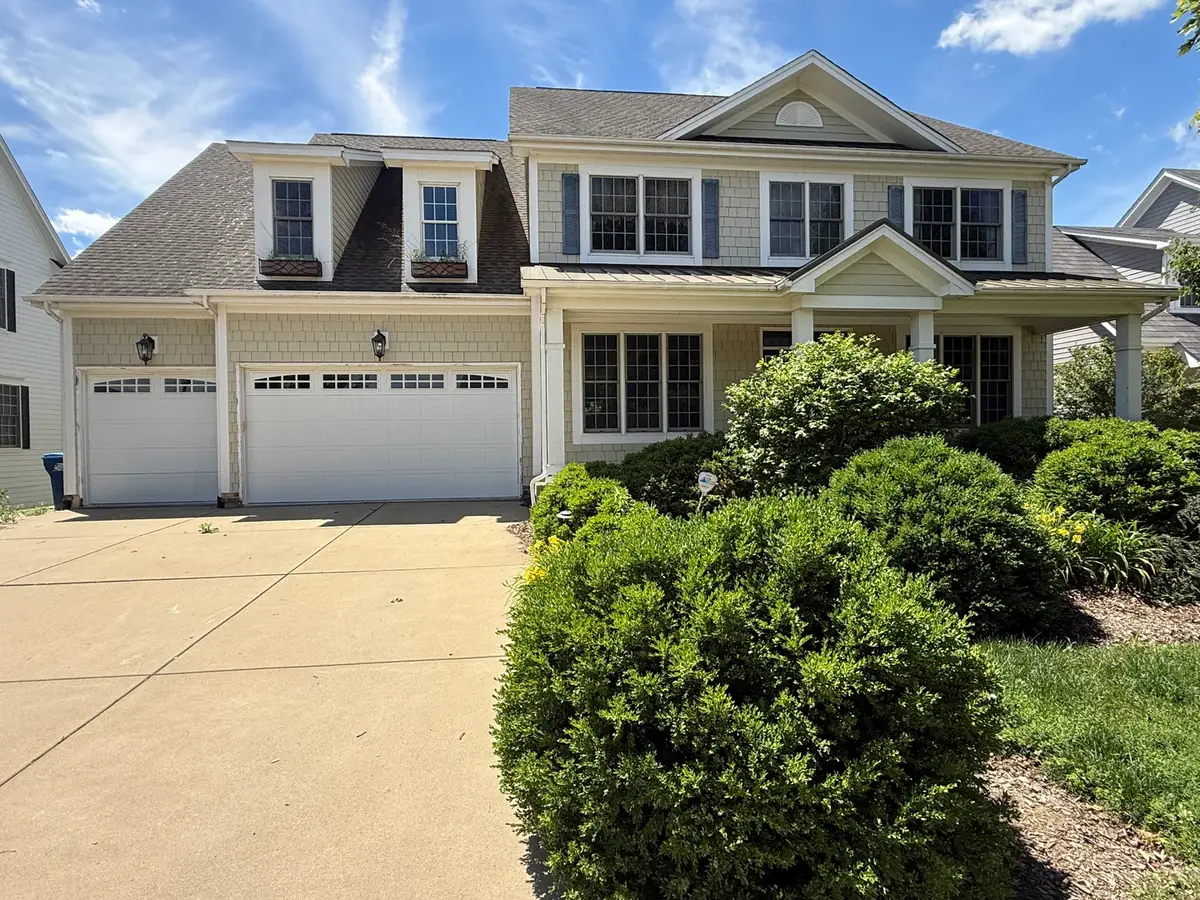 125 Goldenrod Drive, Sugar Grove, IL 60554 - #1