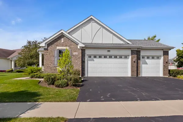 900 Scottsdale Drive, Hampshire, IL 60140