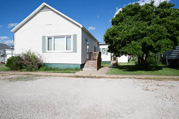 122 S Cedar Street, Toluca, IL 61369