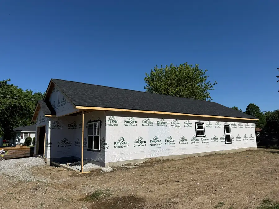 322 W Franklin Street, Du Quoin, IL 62832 - #3