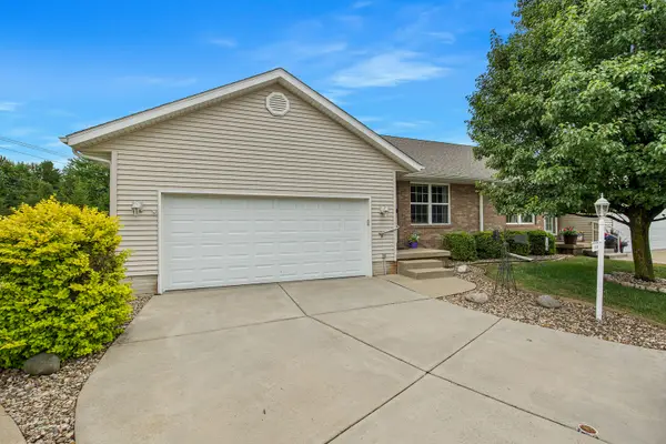 100 Marvin Court, Metamora, IL 61548