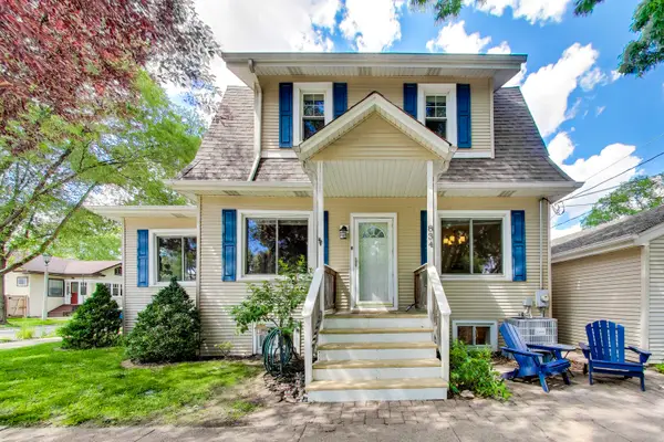834 Carpenter Avenue, Oak Park, IL 60304