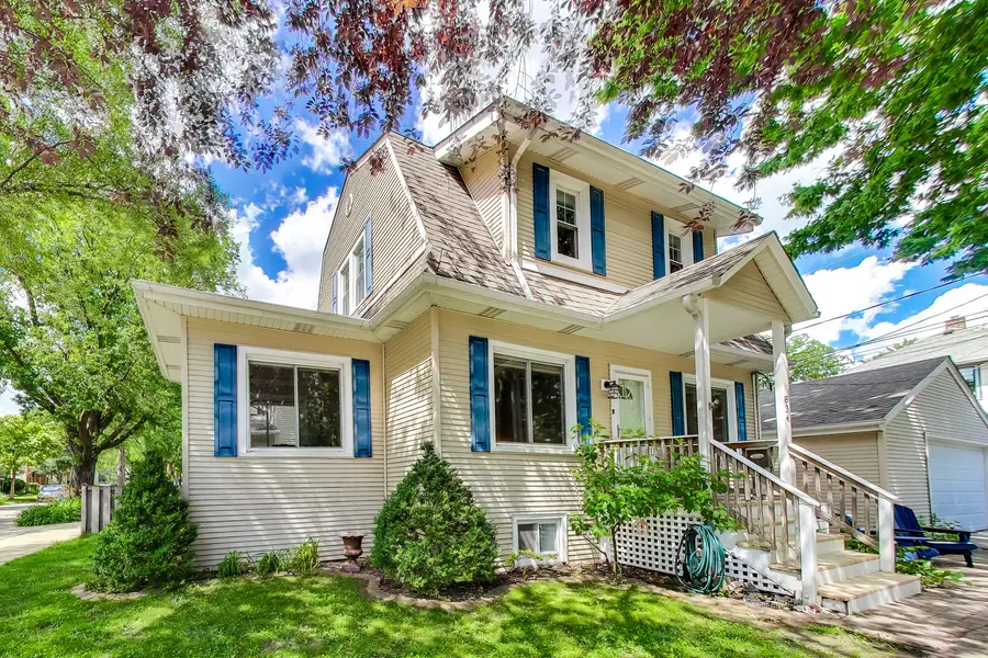 834 Carpenter Avenue, Oak Park, IL 60304 - #2