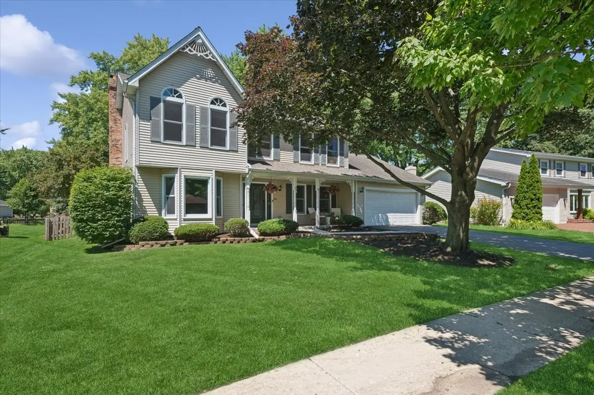 925 Manchester Street, Naperville, IL 60563 - #1