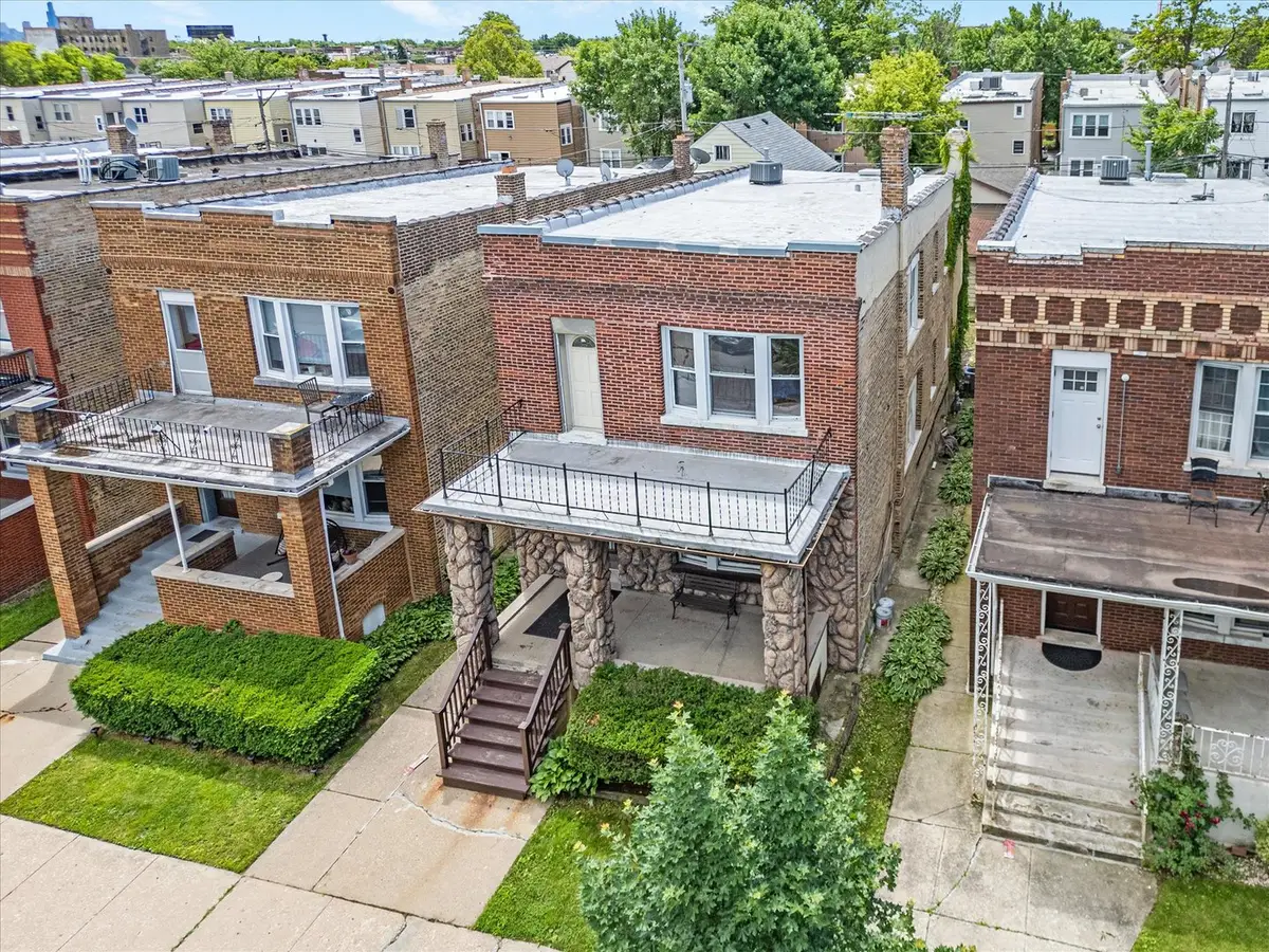 4935 W Henderson Street, Chicago, IL 60641 - #1
