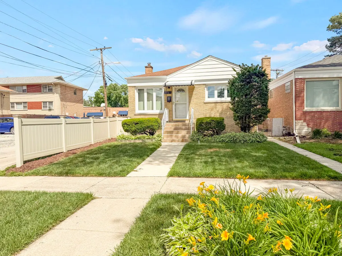 2217 Keystone Avenue, North Riverside, IL 60546 - #1
