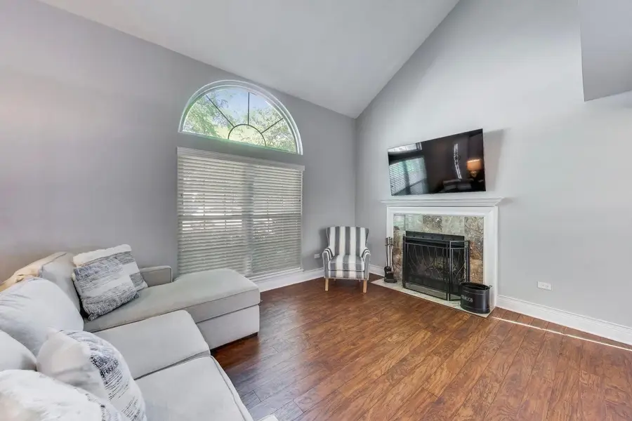 1204 N Knollwood Drive, Palatine, IL 60067 - #3
