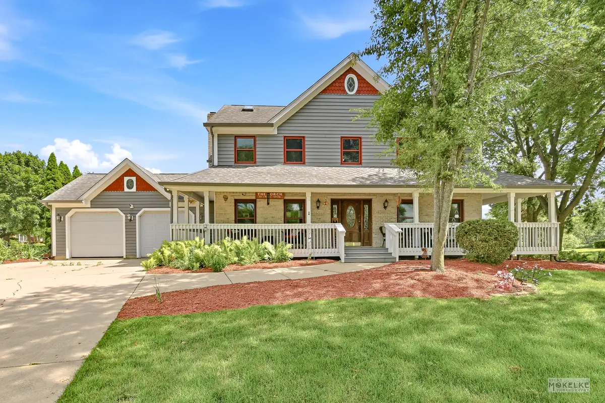 925 Merrill New Road, Sugar Grove, IL 60554 - #1