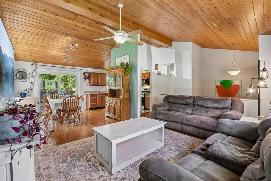 6415 Wood Drive, Oakwood Hills, IL 60013 - #3