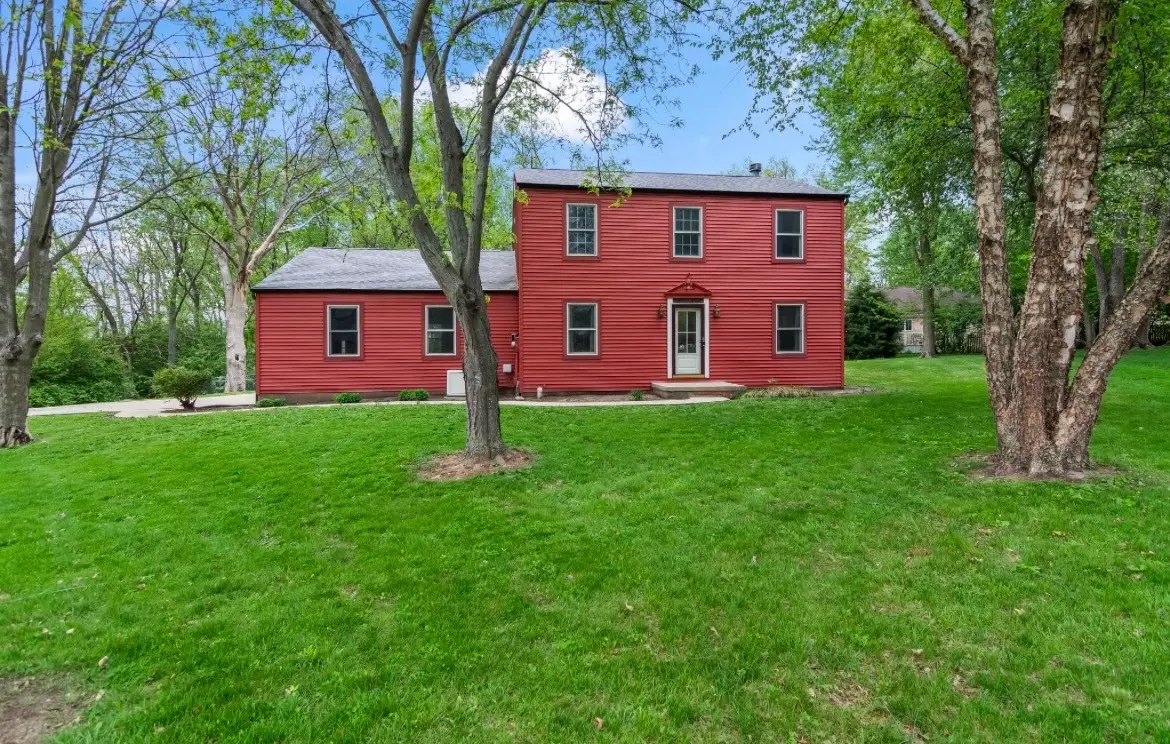 38 Wedgewood Lane, Girard, IL 62640 - #1