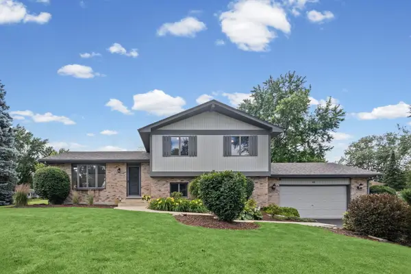 46 Ashlawn Avenue, Oswego, IL 60543