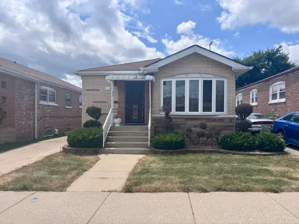 2545 E 93rd Street, Chicago, IL 60617