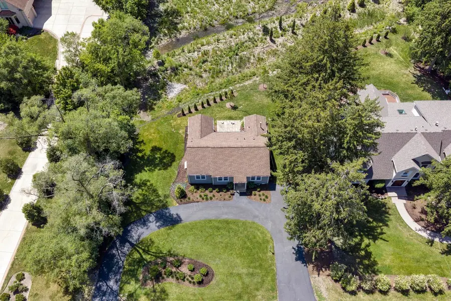 2090 Greenview Road, Northbrook, IL 60062 - #2