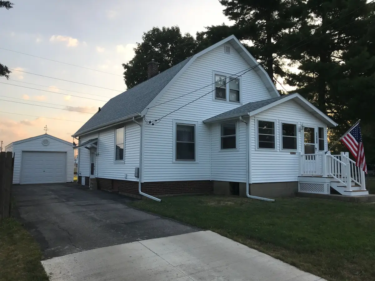 1406 W Columbia Avenue, Champaign, IL 61821 - #1