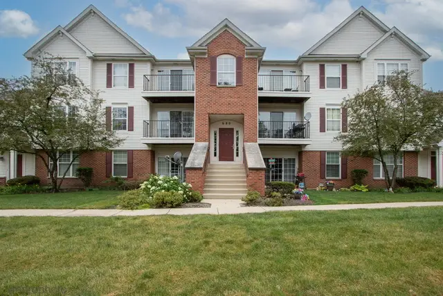 680 Mill Circle #203, Wheeling, IL 60090 - #1