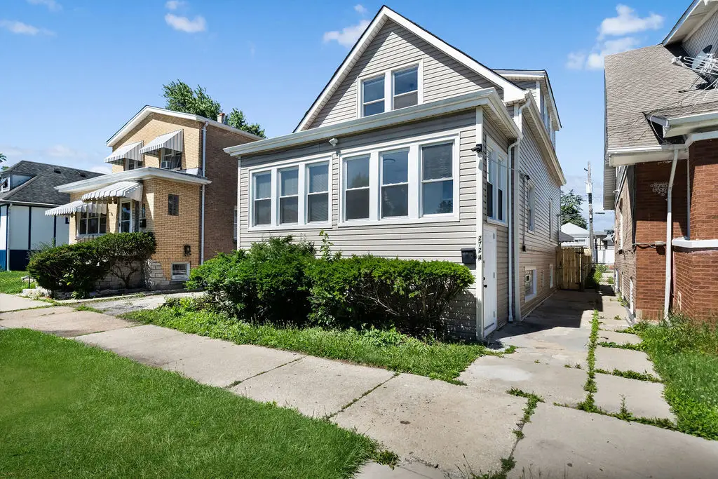 2724 N Mobile Avenue, Chicago, IL 60639 - #1
